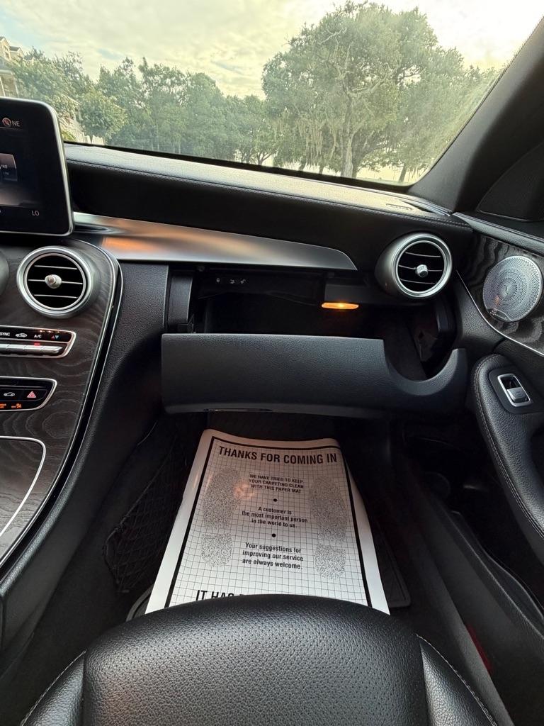 Mercedes-Benz C-Class 4dr Sdn C 300 Luxury 4MATIC 2015