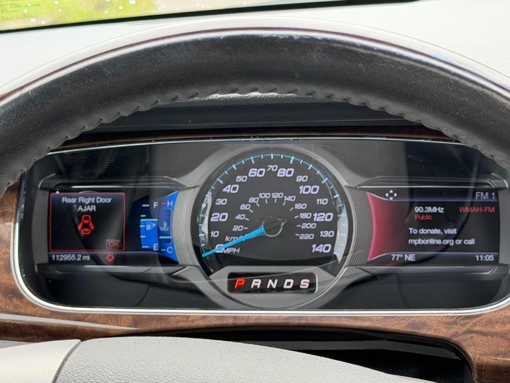 Ford Taurus 4dr Sdn Limited FWD 2015