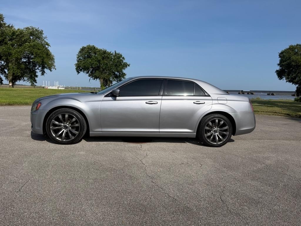 Chrysler 300 4dr Sdn 300S RWD 2014