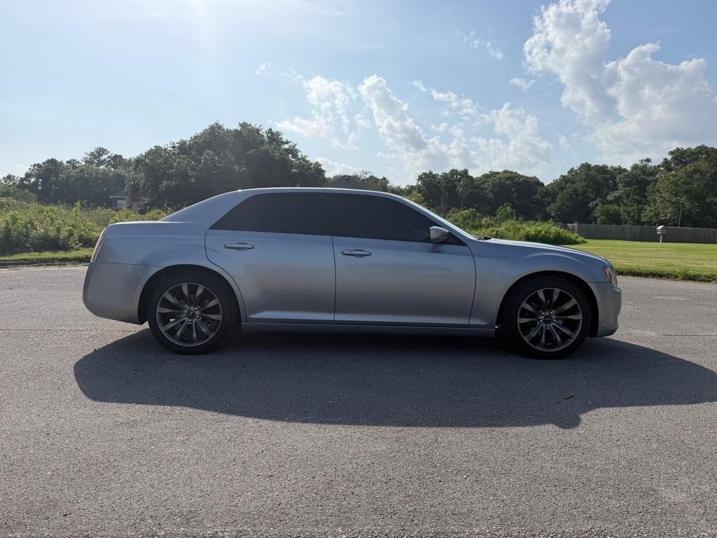 Chrysler 300 4dr Sdn 300S RWD 2014