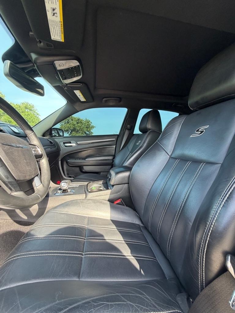 Chrysler 300 4dr Sdn 300S RWD 2014