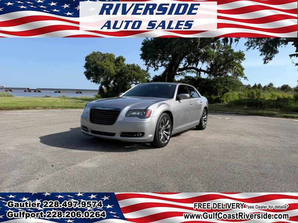 2014 Chrysler 300 4dr Sdn 300S RWD