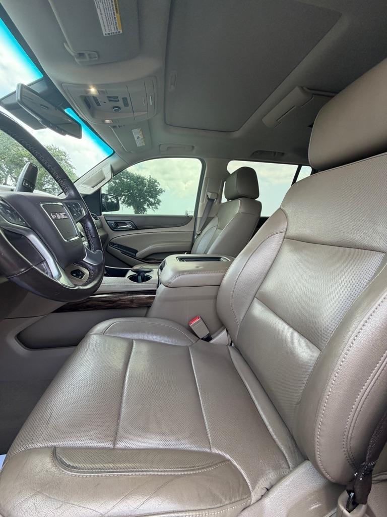 GMC Yukon XL 2WD 4dr SLT 2019