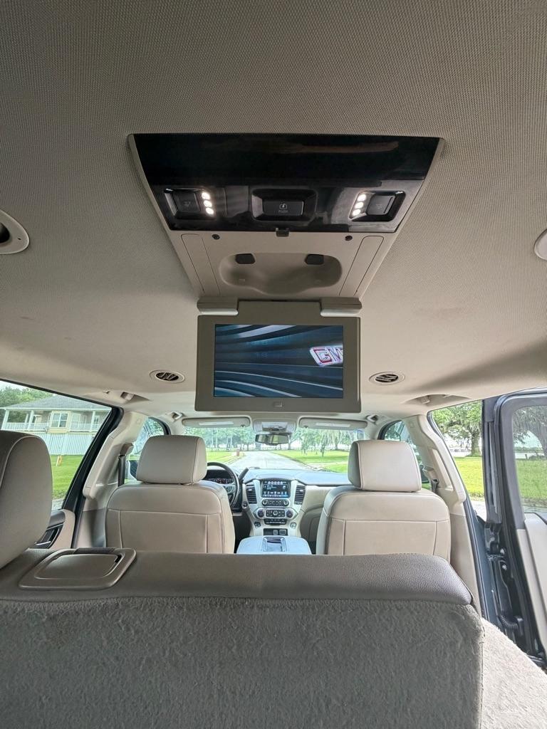 GMC Yukon XL 2WD 4dr SLT 2019