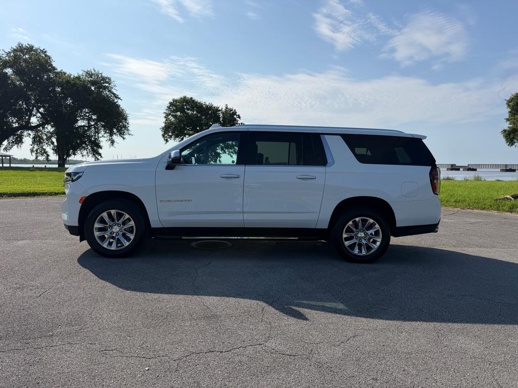 Chevrolet Suburban 4WD 4dr Premier 2023