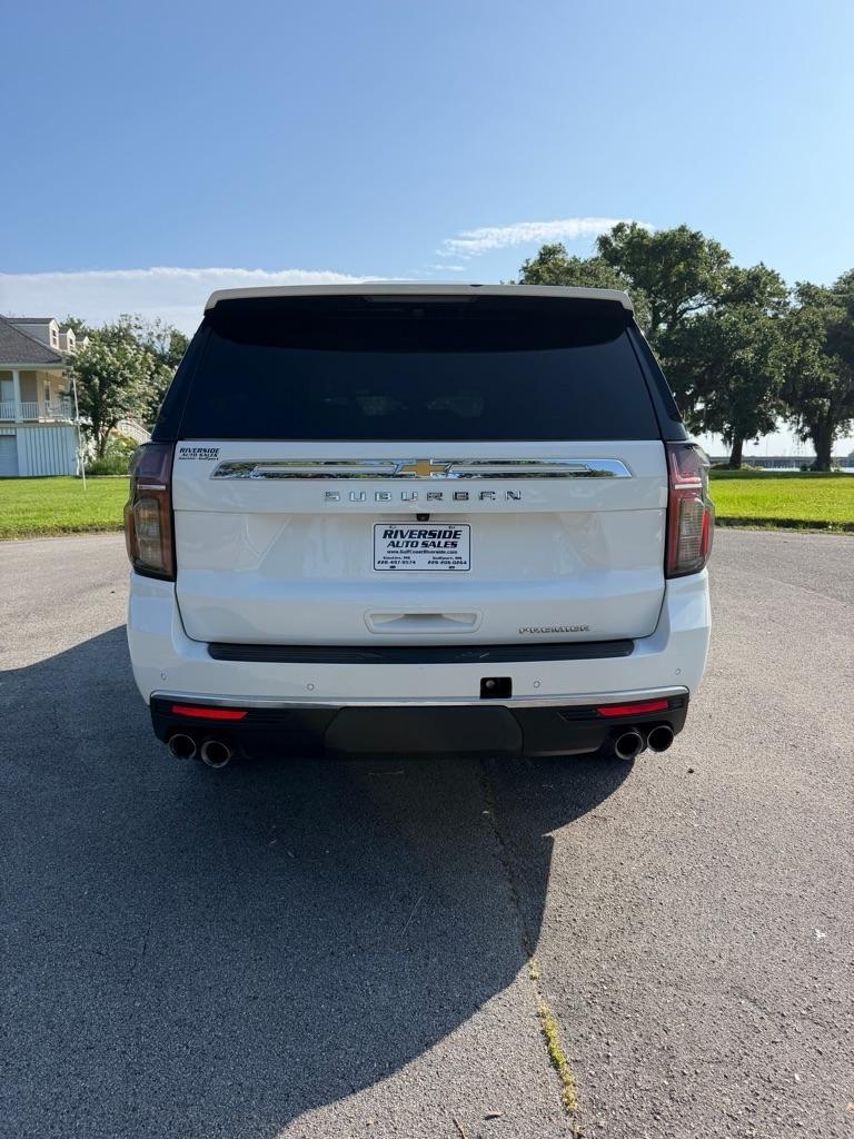 Chevrolet Suburban 4WD 4dr Premier 2023