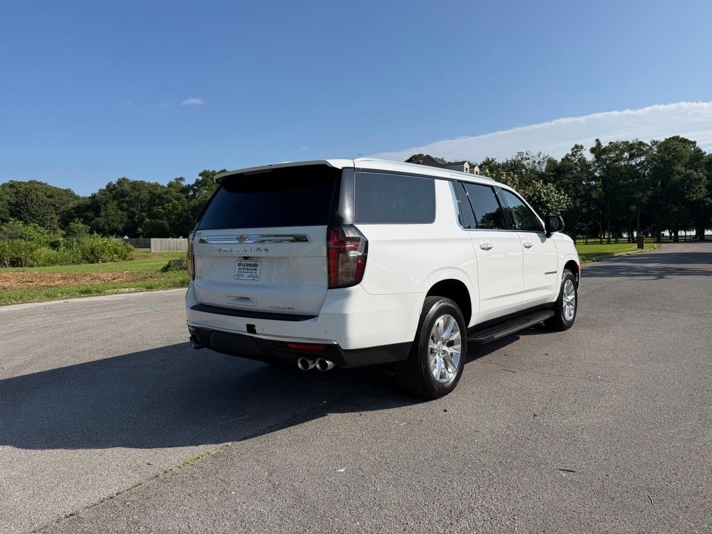 Chevrolet Suburban 4WD 4dr Premier 2023