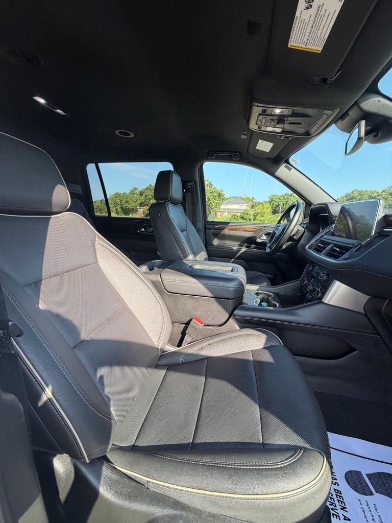 Chevrolet Suburban 4WD 4dr Premier 2023