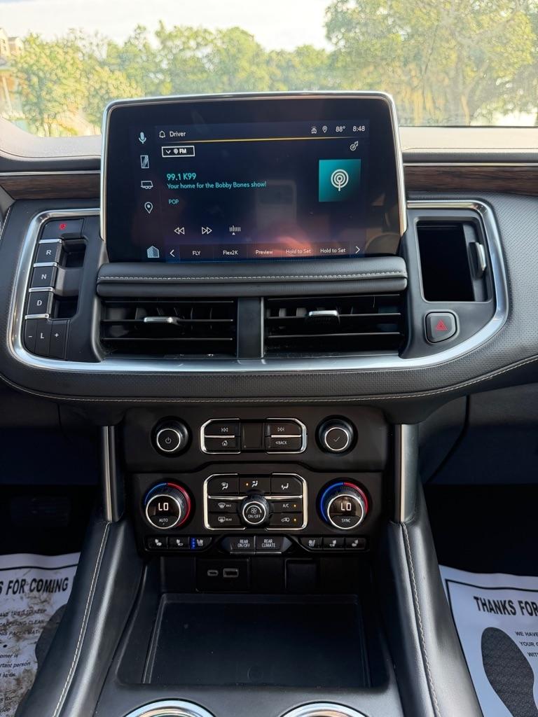 Chevrolet Suburban 4WD 4dr Premier 2023