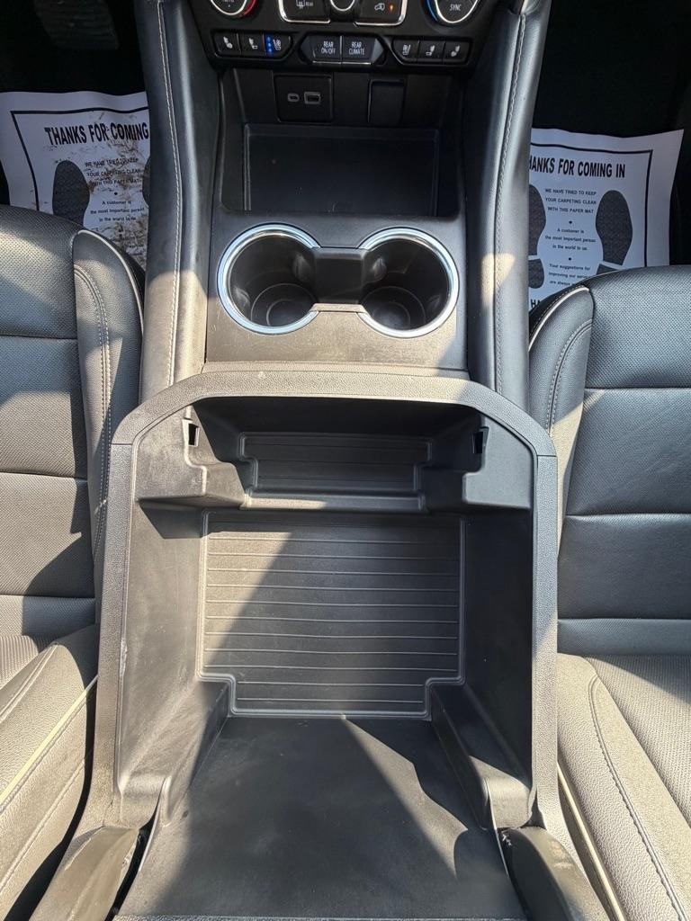 Chevrolet Suburban 4WD 4dr Premier 2023