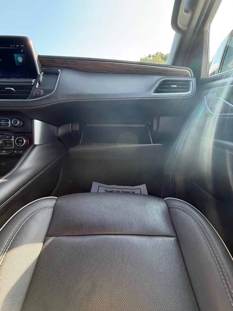 Chevrolet Suburban 4WD 4dr Premier 2023