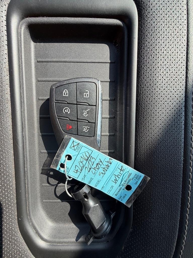 Chevrolet Suburban 4WD 4dr Premier 2023