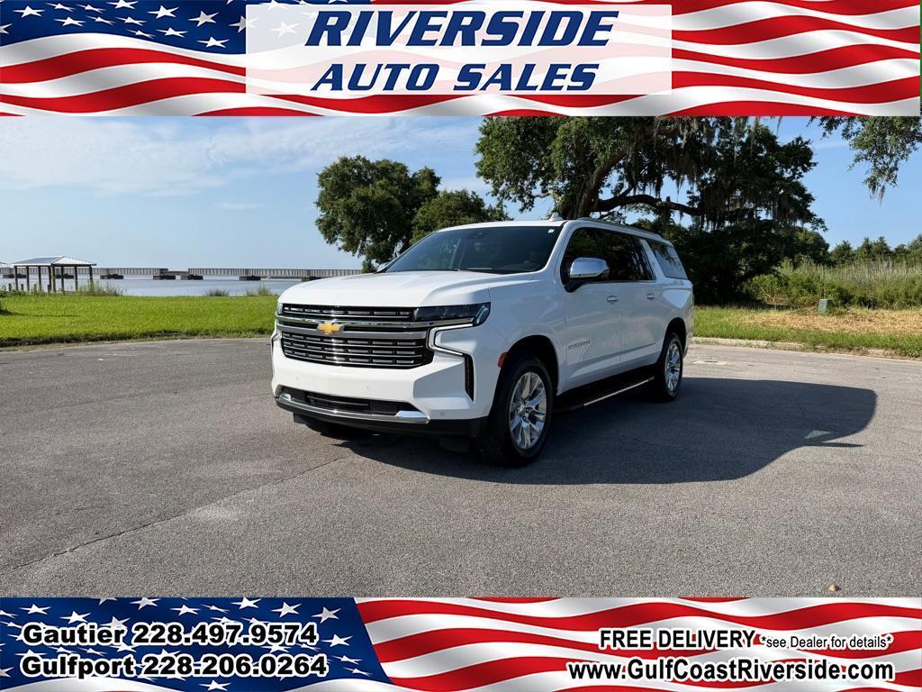 2023 Chevrolet Suburban 4WD 4dr Premier