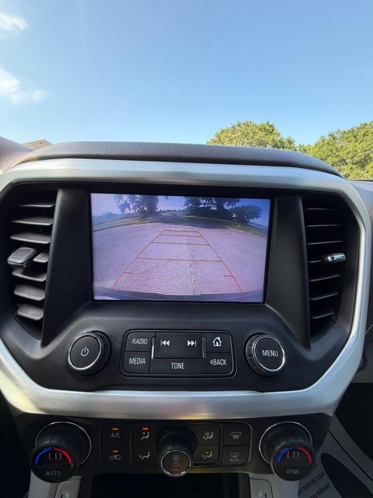 GMC Acadia FWD 4dr SLT w/SLT-1 2019