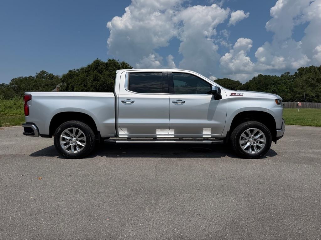 Chevrolet Silverado 1500 4WD Crew Cab 147" LTZ 2021