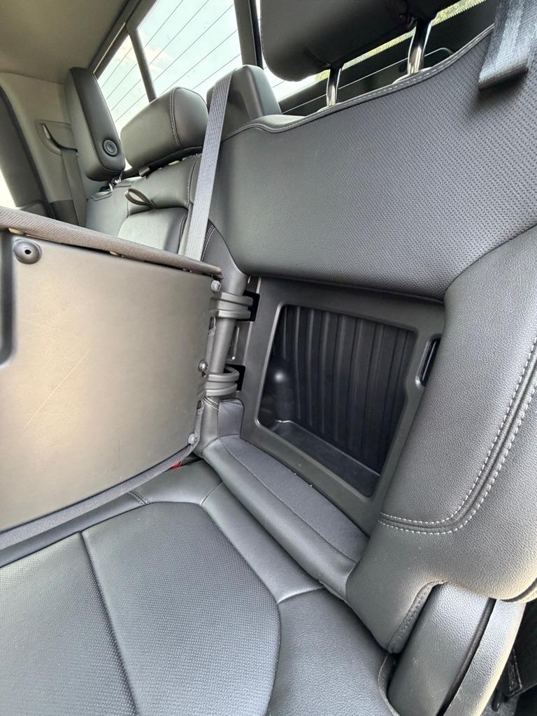 Chevrolet Silverado 1500 4WD Crew Cab 147" LTZ 2021