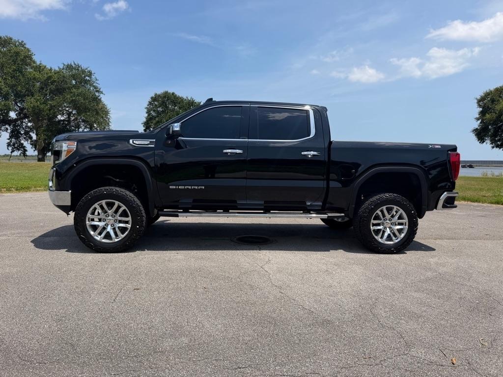 GMC Sierra 1500 4WD Crew Cab 147" SLT 2021