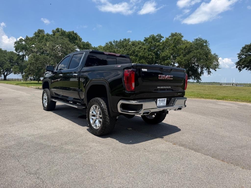 GMC Sierra 1500 4WD Crew Cab 147" SLT 2021