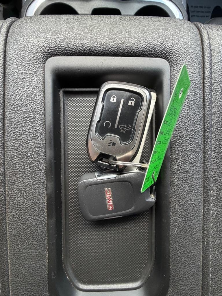 GMC Sierra 1500 4WD Crew Cab 147" SLT 2021