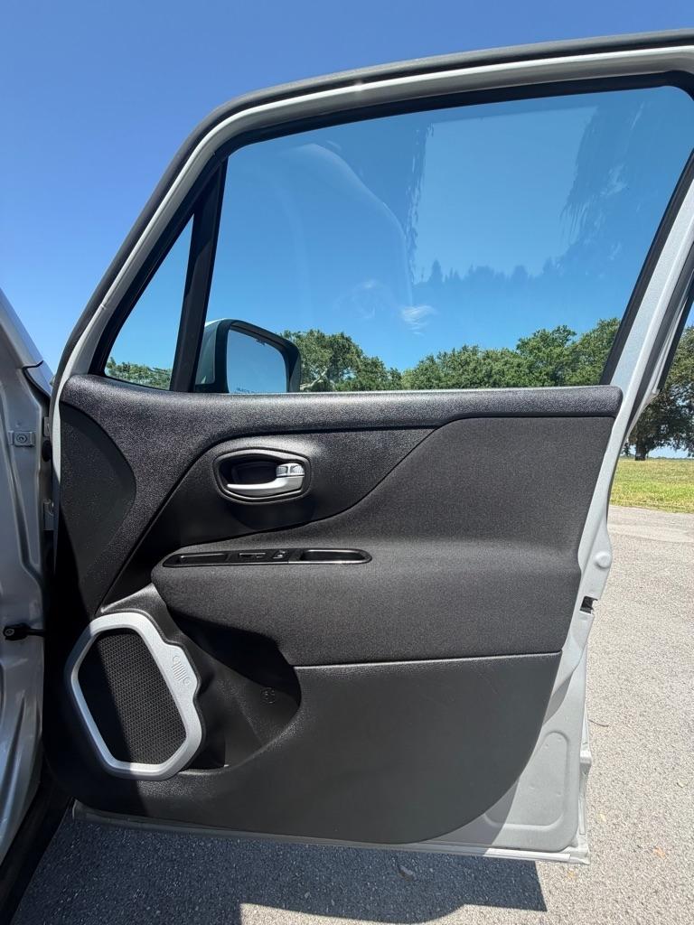 Jeep Renegade Latitude FWD 2020