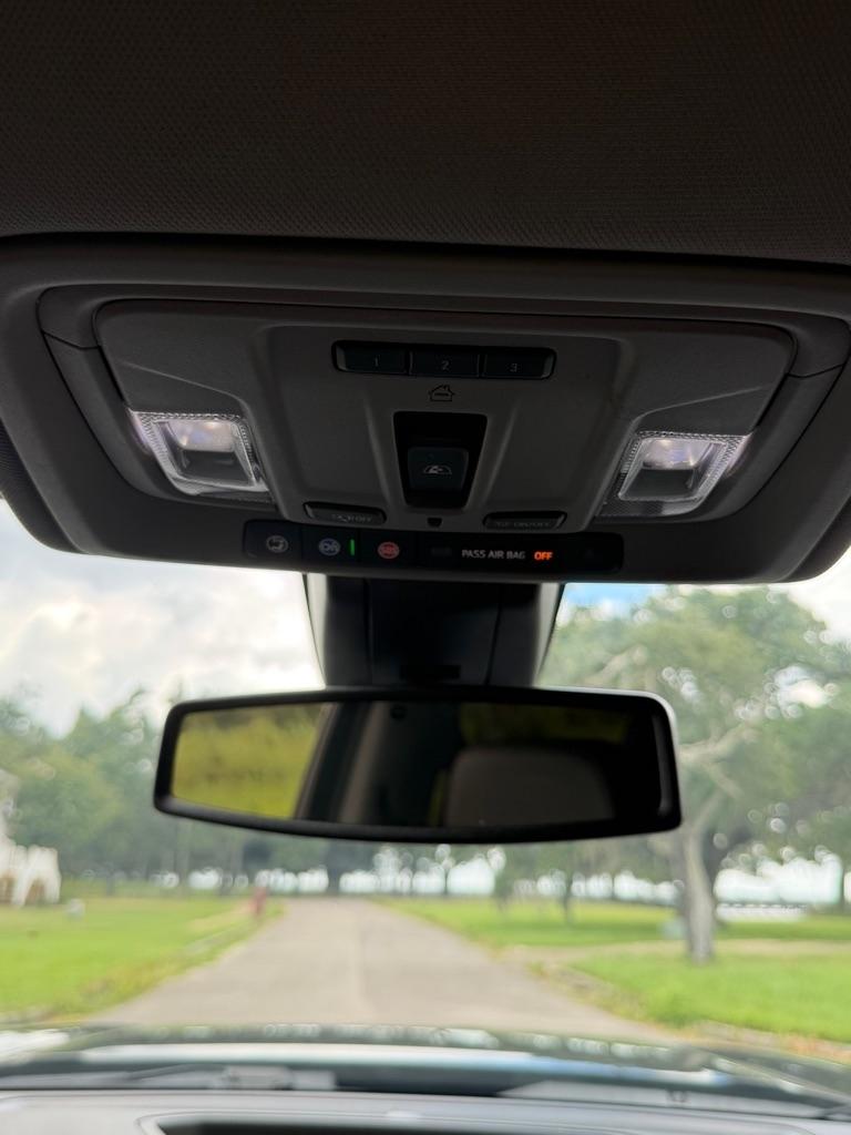 GMC Sierra 1500 4WD Crew Cab 147" SLT 2019