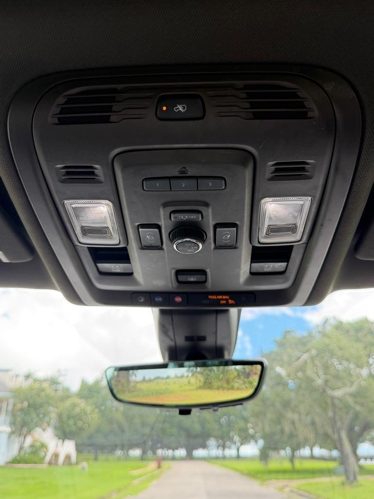 GMC Yukon 2WD 4dr Denali 2021