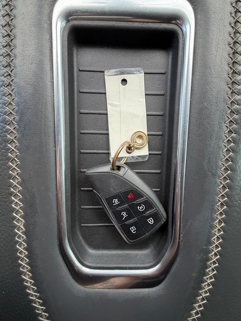 GMC Yukon 2WD 4dr Denali 2021