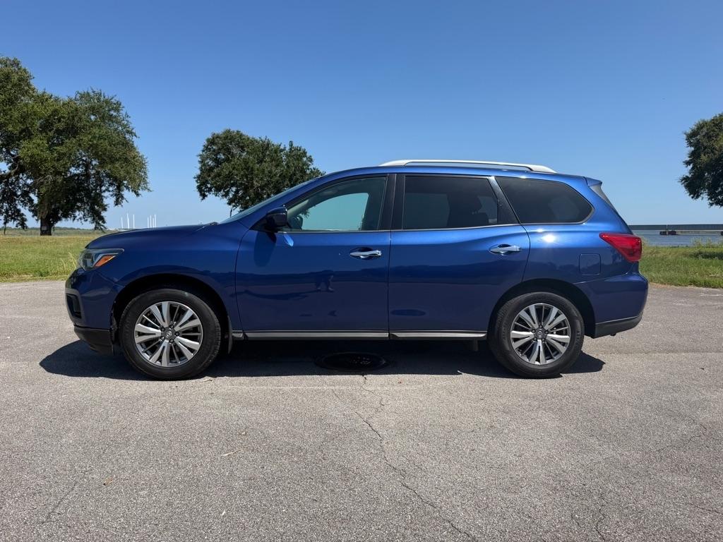 Nissan Pathfinder FWD S 2019
