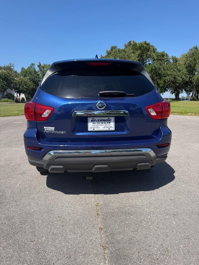 Nissan Pathfinder FWD S 2019
