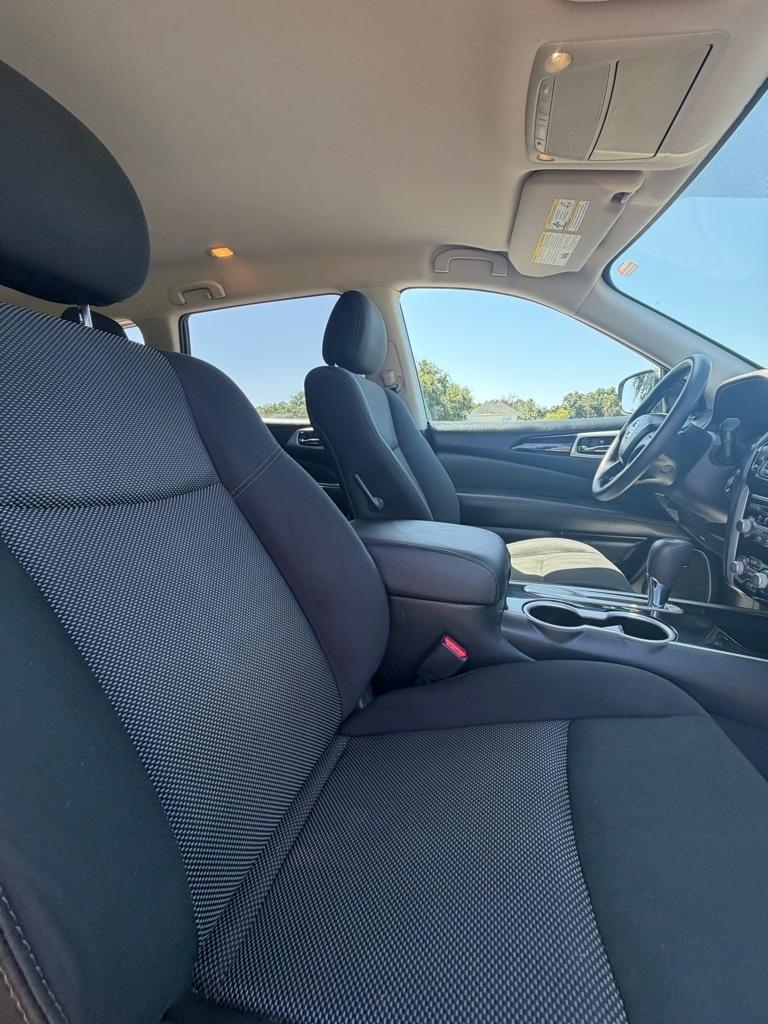 Nissan Pathfinder FWD S 2019