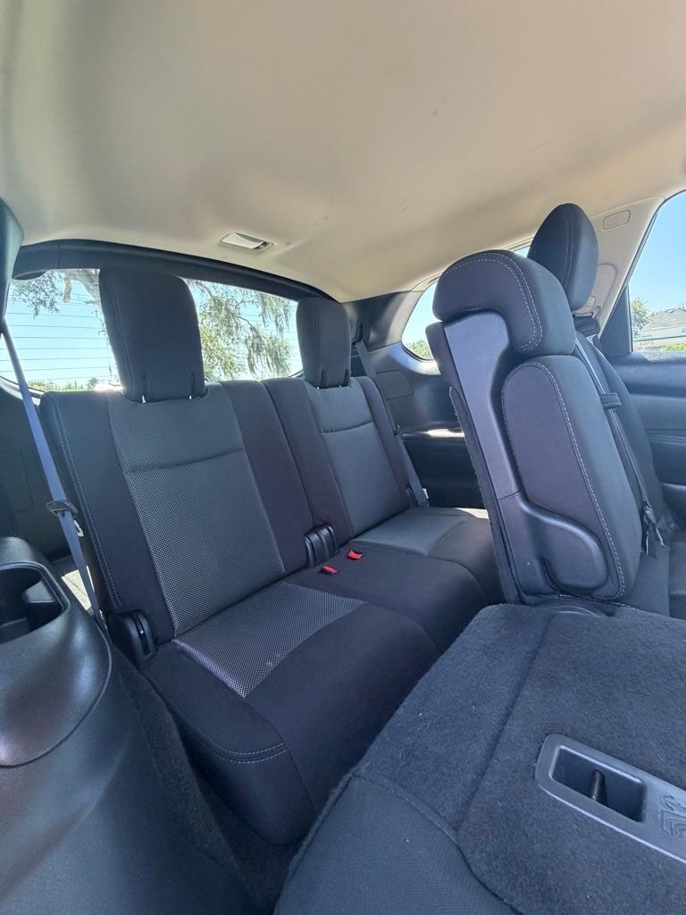 Nissan Pathfinder FWD S 2019