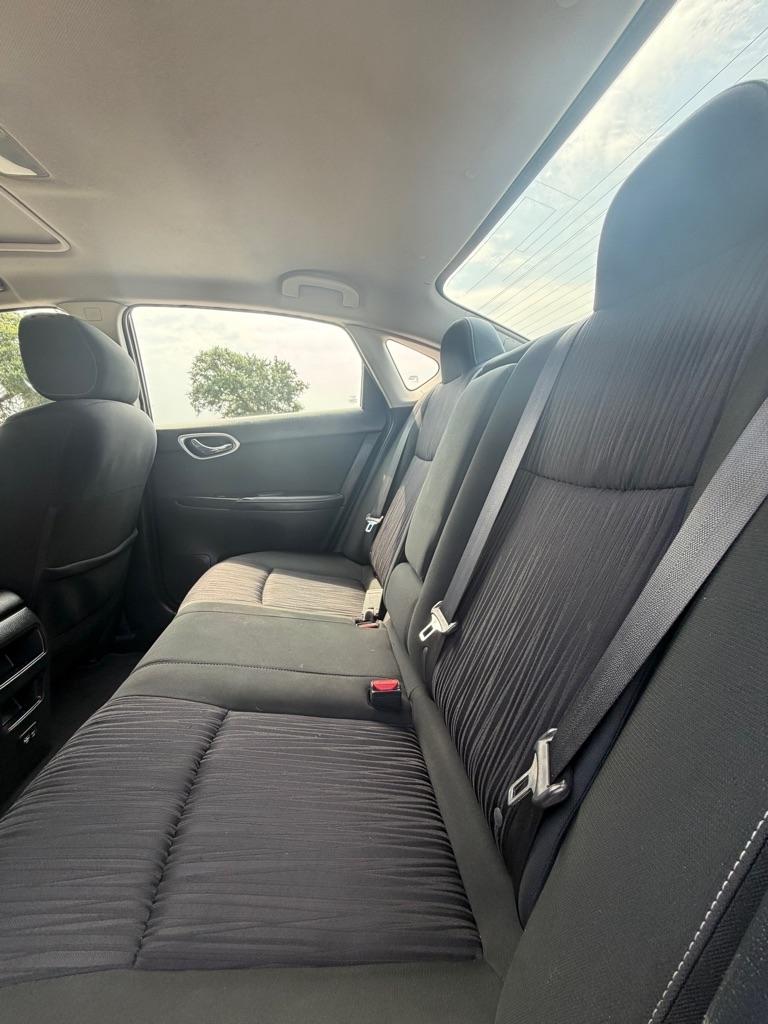 Nissan Sentra SV CVT 2019