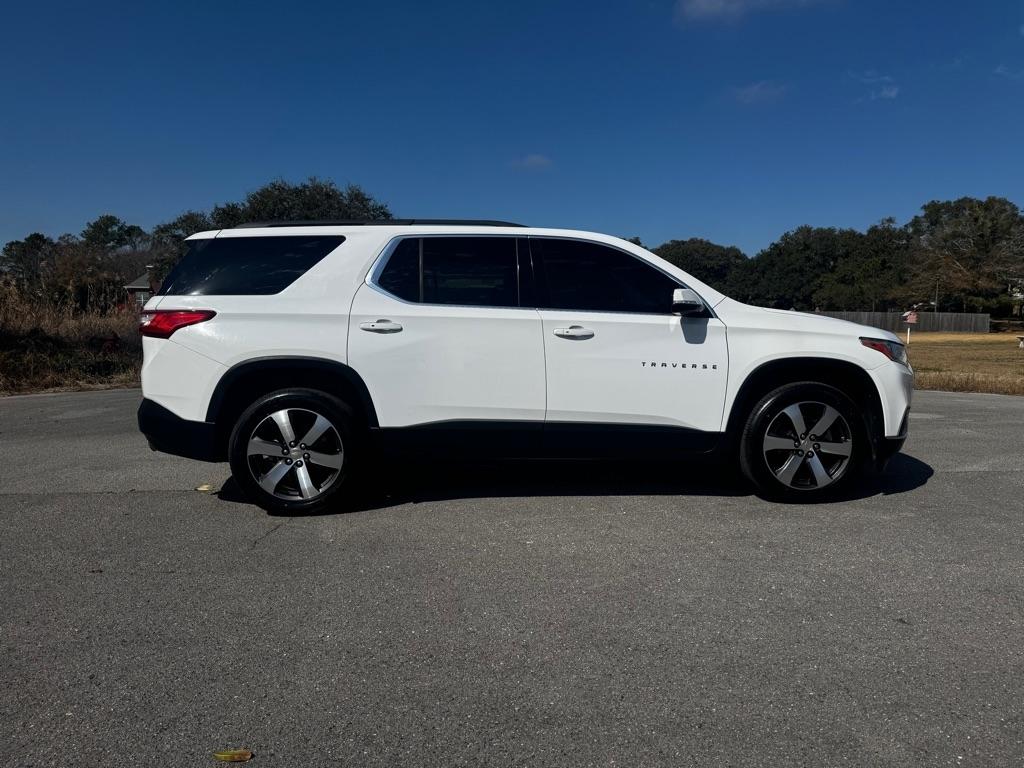 Chevrolet Traverse FWD 4dr LT Leather w/3LT 2019