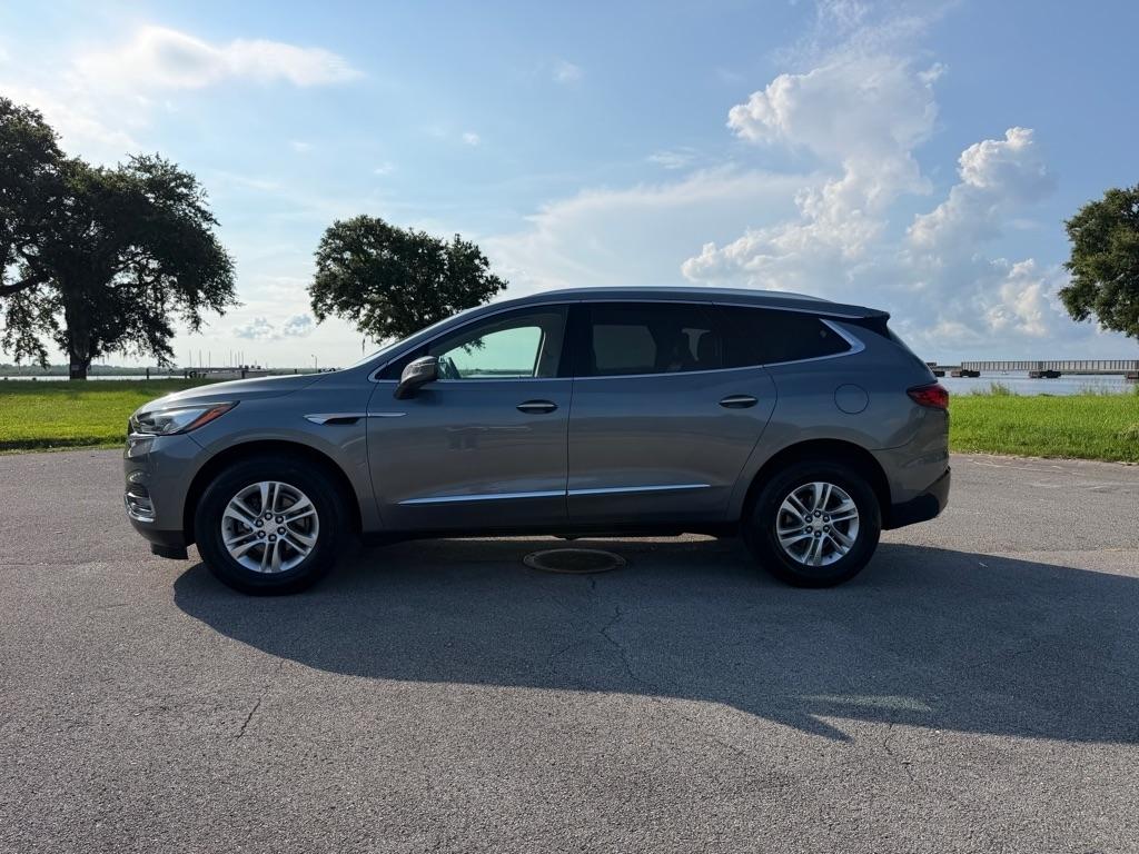 Buick Enclave FWD 4dr Essence 2018