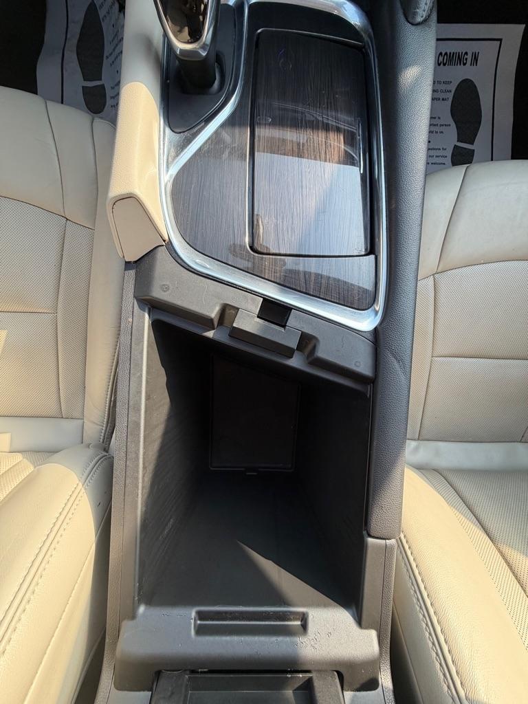 Buick Enclave FWD 4dr Essence 2018