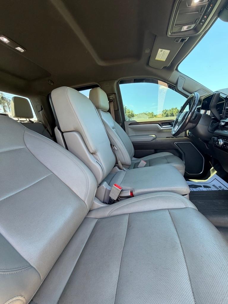 GMC Sierra 1500 4WD Crew Cab 147" SLT 2022