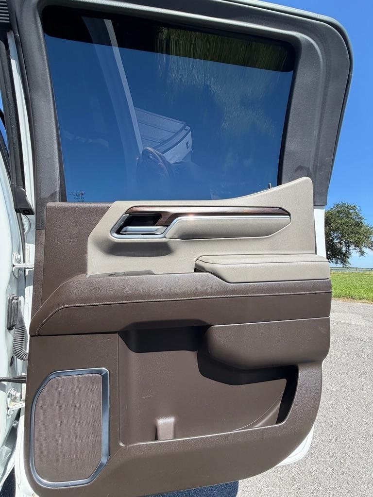 GMC Sierra 1500 4WD Crew Cab 147" SLT 2022