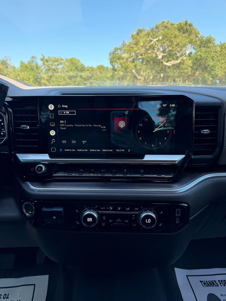 GMC Sierra 1500 4WD Crew Cab 147" SLT 2022