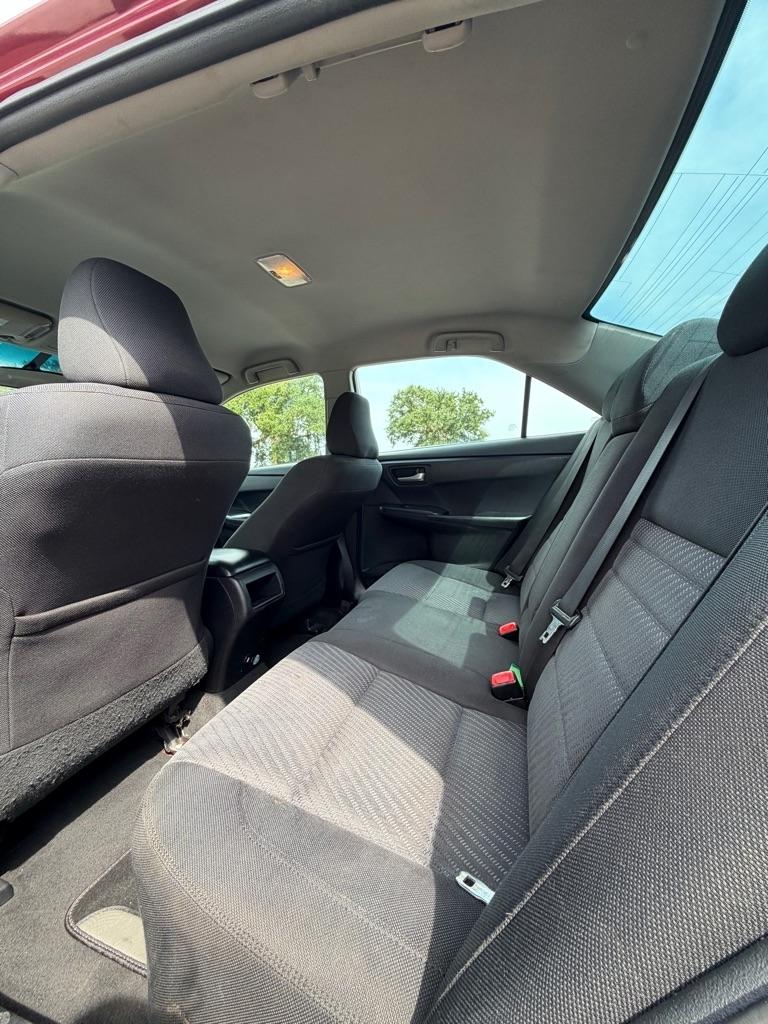 Toyota Camry XLE Auto (Natl) 2017