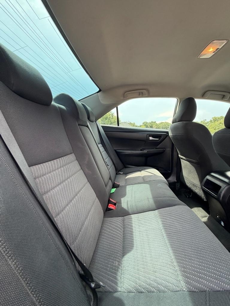 Toyota Camry XLE Auto (Natl) 2017
