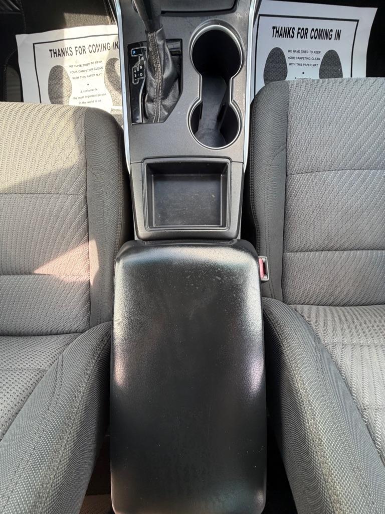 Toyota Camry XLE Auto (Natl) 2017