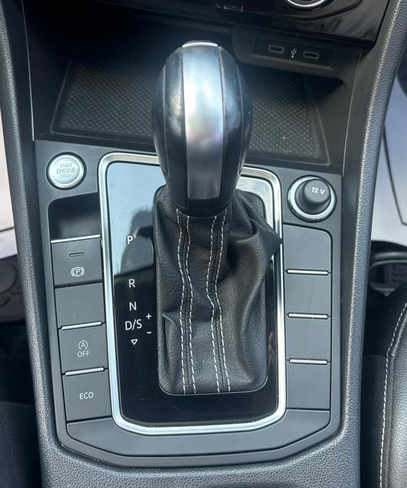 Volkswagen Jetta S Auto 2021