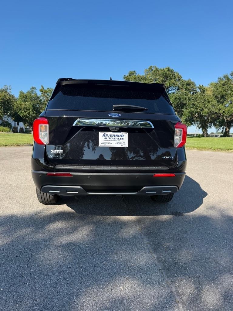 Ford Explorer XLT 4WD 2023