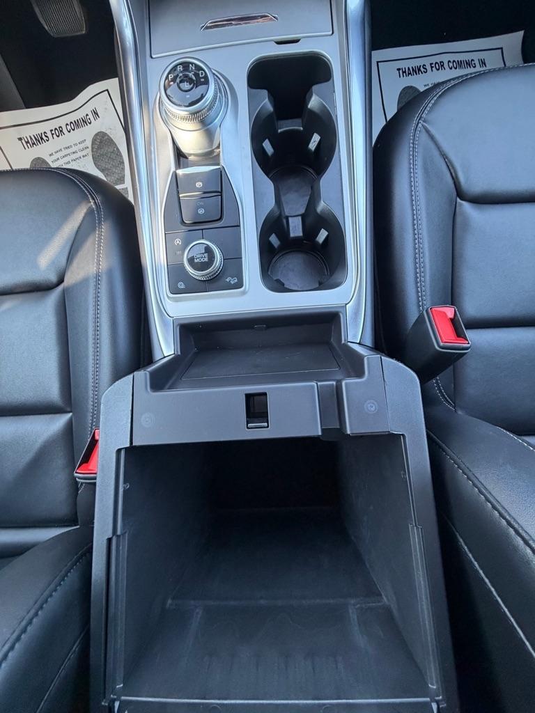 Ford Explorer XLT 4WD 2023