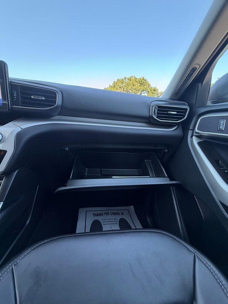 Ford Explorer XLT 4WD 2023