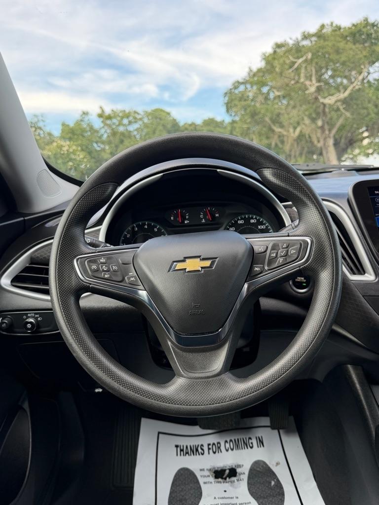 Chevrolet Malibu photo 19