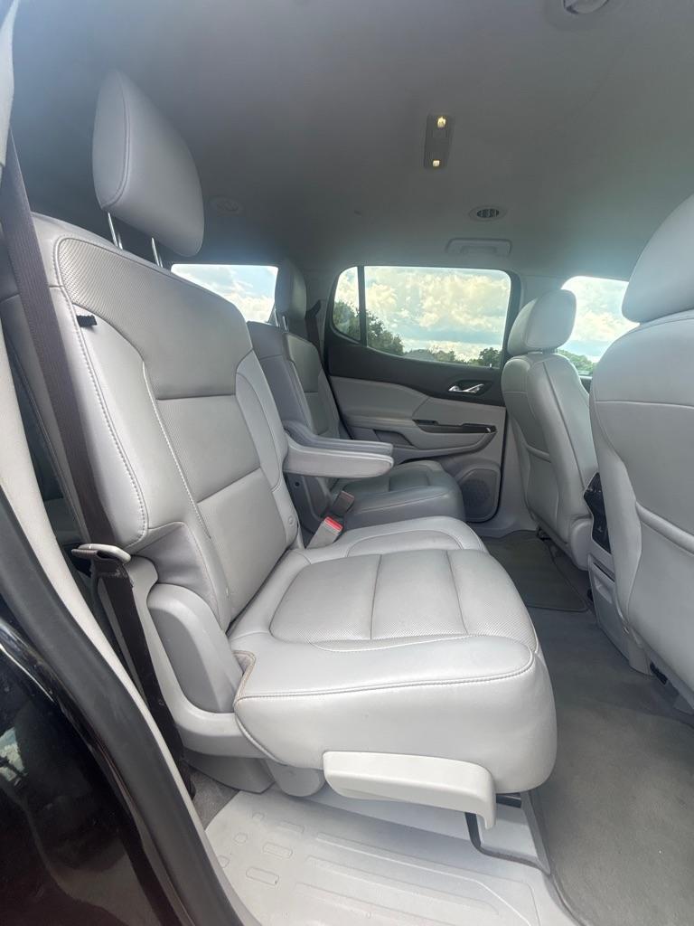 GMC Acadia FWD 4dr SLT w/SLT-1 2019