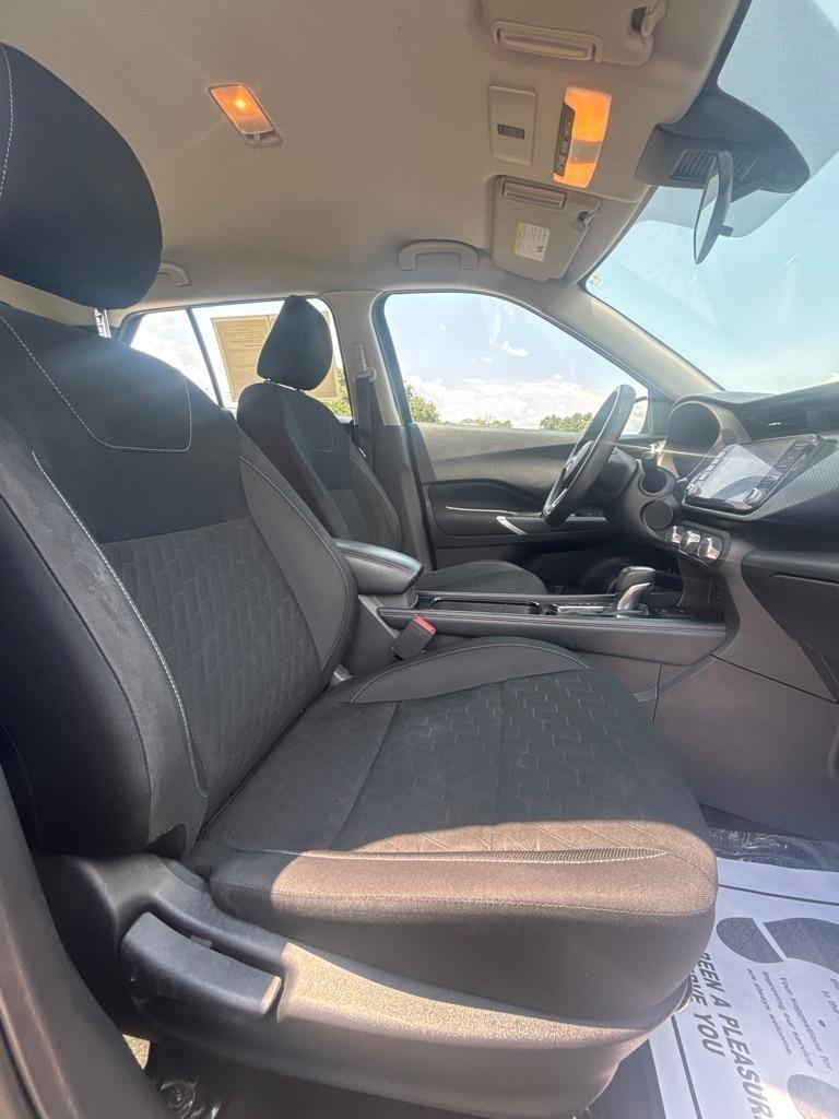 Nissan Kicks SV FWD 2024