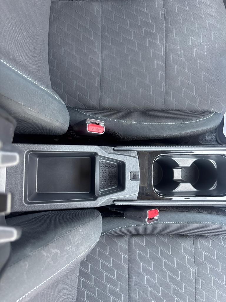 Nissan Kicks SV FWD 2024
