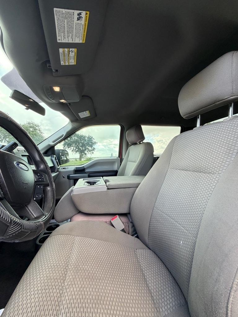 Ford F-150 photo 11